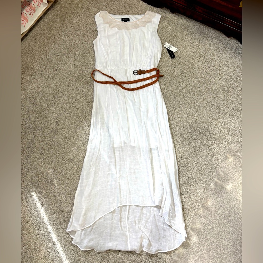 AB Studio White High Low Dress with Tan Belt L Maxi